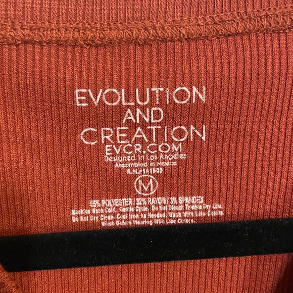 Dark Orange Rust Colored EV&C Evolution and Creation Side Knot Workout Yoga Tank - Picture 4 of 6